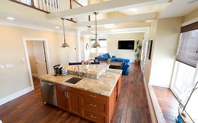 The Newport Lofts - 546 Thames Street